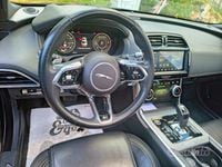 Usata Jaguar XE R-Dynamic 180 CV (132 kW) 2021 Nero Berlina