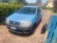 Usata Fiat Punto 60 CV (44 kW) 2006 Bluazzurro Utilitaria