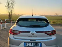 Usata Renault Mégane III Zen 110 CV (80 kW) 2016 Grigio Berlina