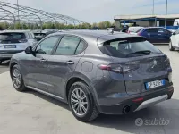 Usata Alfa Romeo Stelvio Super 209 CV (153 kW) 2023 Grigio SUV