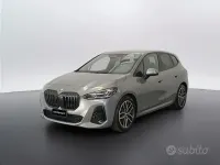 Usata BMW 218 Active Tourer Performance 150 CV (110 kW) 2023 Grigio fumo met. Monovolume