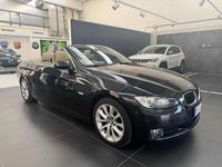 Usata BMW 320 Cabriolet Efficient Dynamics 177 CV (130 kW) 2009 Nero Cabrio