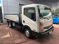 Usata Nissan Cabstar 131 CV (96 kW) 2010 Bianco Pick-up
