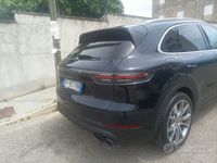 Usata Porsche Cayenne 350 CV (257 kW) 2018 Blu SUV