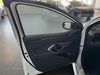 Usata Mazda 2 116 CV (85 kW) 2024 Bianco metallizzato Utilitaria