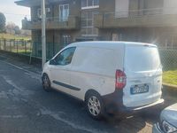 Usata Ford Courier 75 CV (55 kW) 2015 Monovolume