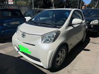 Usata Toyota iQ 98 CV (72 kW) 2010 Bianco Utilitaria
