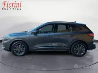 Usata Ford Kuga ST-Line 120 CV (88 kW) 2023 Grigio SUV
