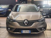 Usata Renault Mégane IV Bose Edition 132 CV (97 kW) 2017 Oro Berlina