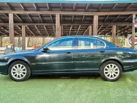 Usata Jaguar X-type Executive 196 CV (144 kW) 2002 Verde Berlina