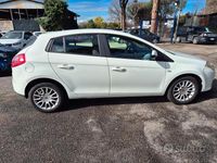Usata Fiat Bravo Dynamic 89 CV (65 kW) 2010 Bianco Utilitaria