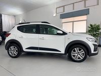 Usata Dacia Sandero Stepway 91 CV (66 kW) 2022 Bianco SUV