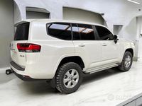 Nuova Toyota Land Cruiser 306 CV (225 kW) 2025 Bianco SUV