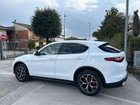 Usata Alfa Romeo Stelvio 209 CV (153 kW) 2019 Bianco SUV