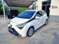 Usata Toyota Aygo Trend 72 CV (52 kW) 2018 Bianco Utilitaria