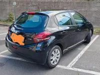 Usata Peugeot 208 82 CV (60 kW) 2016 Utilitaria