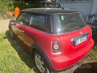 Begagnad Mini ONE Chili 95 HK (69 kW) 2008 Röd Halvkombi