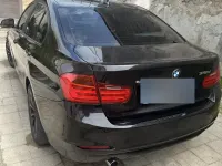 Begagnad BMW 318 143 HK (105 kW) 2013 Svart Sedan
