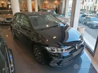 Usata VW Polo Life 95 CV (69 kW) 2023 Nero Utilitaria