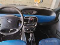 Usata Lancia Ypsilon 80 CV (58 kW) 2003 Utilitaria