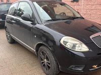 Usata Lancia Ypsilon 60 CV (44 kW) 2012 Nero Utilitaria