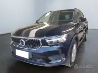 Gebraucht Volvo XC40 Momentum 190 PS (139 kW) 2019 Schwarz SUV