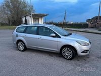 Usata Ford Focus 90 CV (66 kW) 2008 Grigio Station wagon