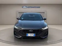 Usata Ford Focus ST-Line 116 CV (85 kW) 2025 Grigio metallizzato Berlina