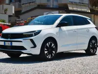 Usata Opel Grandland X Elegance 131 CV (96 kW) 2022 Bianco SUV