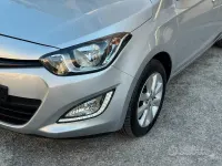 Usata Hyundai i20 Edition 75 CV (55 kW) 2014 Grigio Utilitaria
