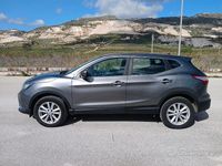 Usata Nissan Qashqai Acenta 110 CV (80 kW) 2017 Grigio SUV