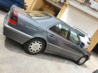 Usata Mercedes C200 Elegance 192 CV (141 kW) 1998 Grigio Berlina