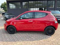 Usata Lancia Ypsilon Gold 69 CV (50 kW) 2021 Rosso Utilitaria