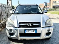 Usata Hyundai Tucson Active 141 CV (103 kW) 2009 Argento SUV