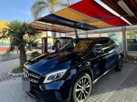 Usata Mercedes GLA200 136 CV (100 kW) 2018 Blu SUV
