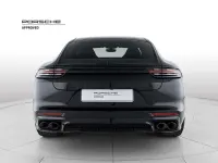 Usata Porsche Panamera 460 CV (338 kW) 2020 A1 nero Utilitaria