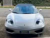 Usata Ferrari 360 400 CV (294 kW) 2001 Grigio Cabrio