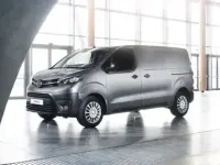 Usata Toyota Proace Comfort 120 CV (88 kW) 2024 Bianco Monovolume