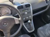 Usata Opel Agila Enjoy 94 CV (69 kW) 2011 Utilitaria