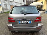 Usata Mercedes B180 109 CV (80 kW) 2007 Grigio Monovolume