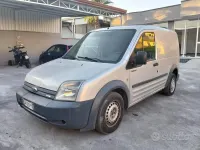 Usata Ford Transit Connect 110 CV (80 kW) 2008 Grigio Monovolume