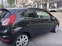 Usata Ford Fiesta Titanium 75 CV (55 kW) 2013 Berlina