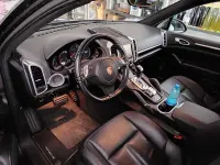 Usata Porsche Cayenne 245 CV (180 kW) 2012 Grigio SUV