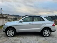 Usata Mercedes ML350 258 CV (189 kW) 2011 Argento SUV