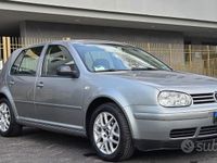 Usata VW Golf IV Highline 105 CV (77 kW) 2003 Grigio Berlina