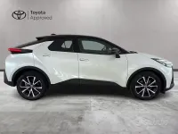Usata Toyota C-HR Trend 98 CV (72 kW) 2024 Bianco SUV
