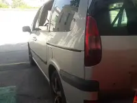Usata Peugeot 807 128 CV (94 kW) 2004 Grigio Monovolume