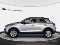 Usata VW T-Roc Life 150 CV (110 kW) 2023 Nero SUV