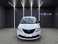 Usado Lancia Ypsilon 69 HP (50 kW) 2018 Branco Citadino
