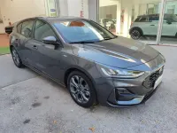 Usata Ford Focus ST-Line 125 CV (91 kW) 2025 Grigio Berlina